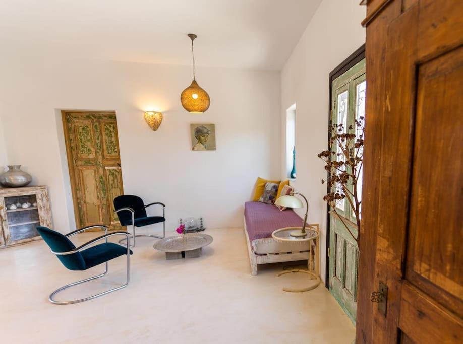 Villa Louloudia Stylish Luxury Villa With Private Pool 皮特斯迪亚 外观 照片